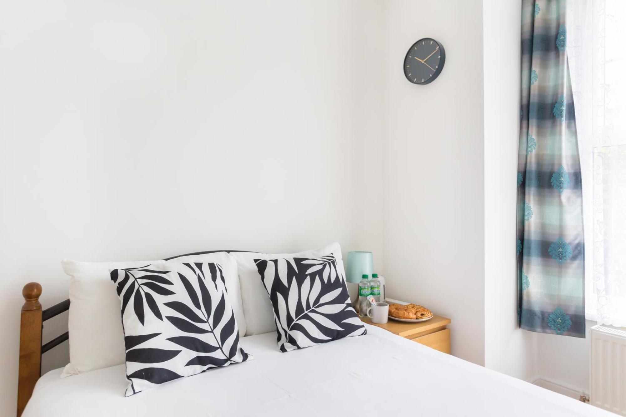 Wood Green Budget Rooms - Next To Mall & Metro Station - 10 Min To City Center Λονδίνο Εξωτερικό φωτογραφία