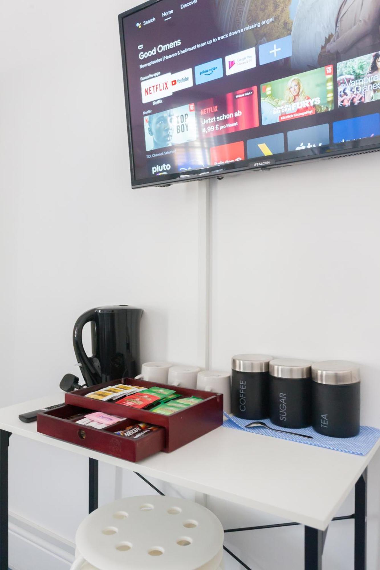 Wood Green Budget Rooms - Next To Mall & Metro Station - 10 Min To City Center Λονδίνο Εξωτερικό φωτογραφία