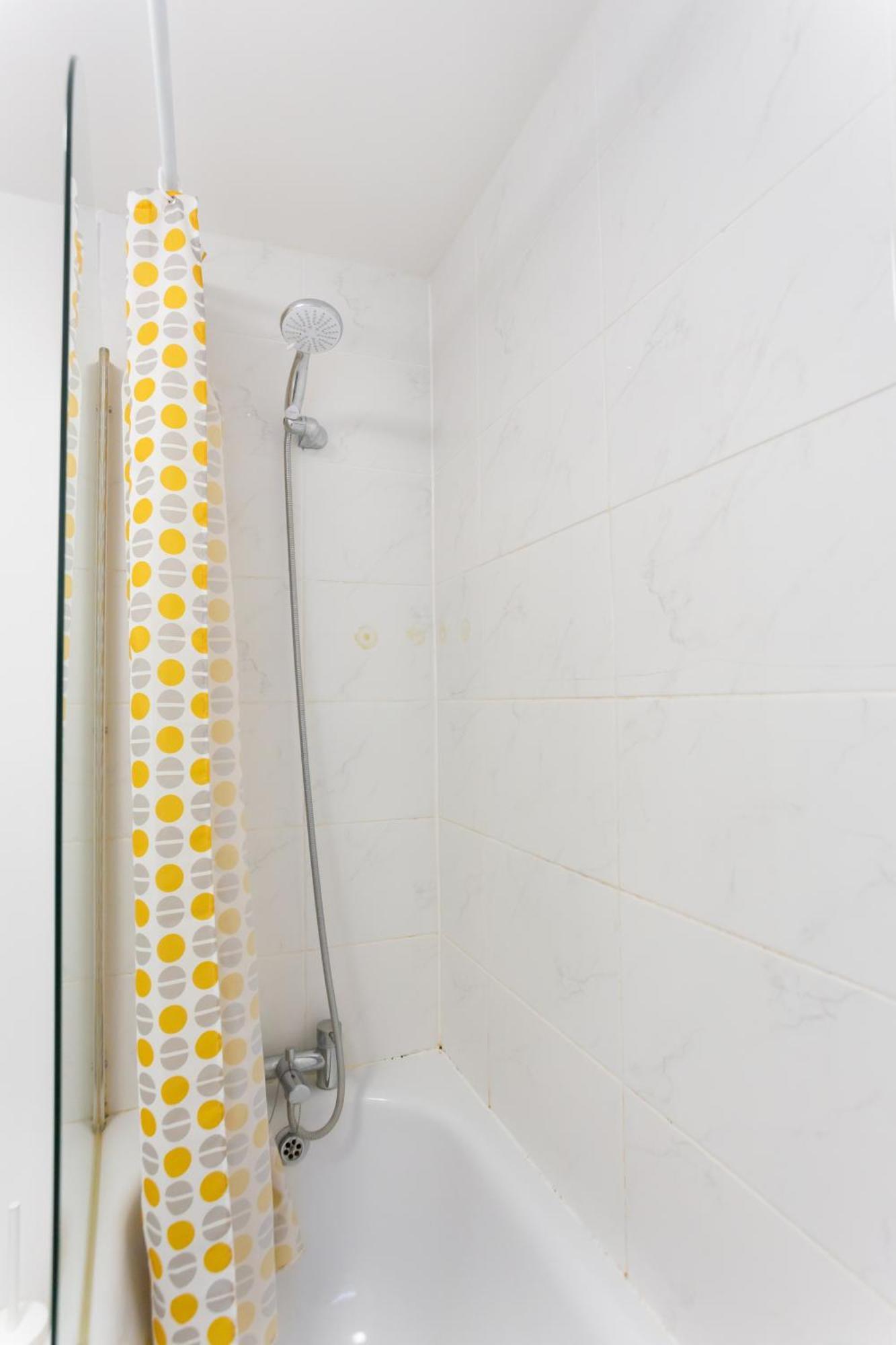 Wood Green Budget Rooms - Next To Mall & Metro Station - 10 Min To City Center Λονδίνο Εξωτερικό φωτογραφία